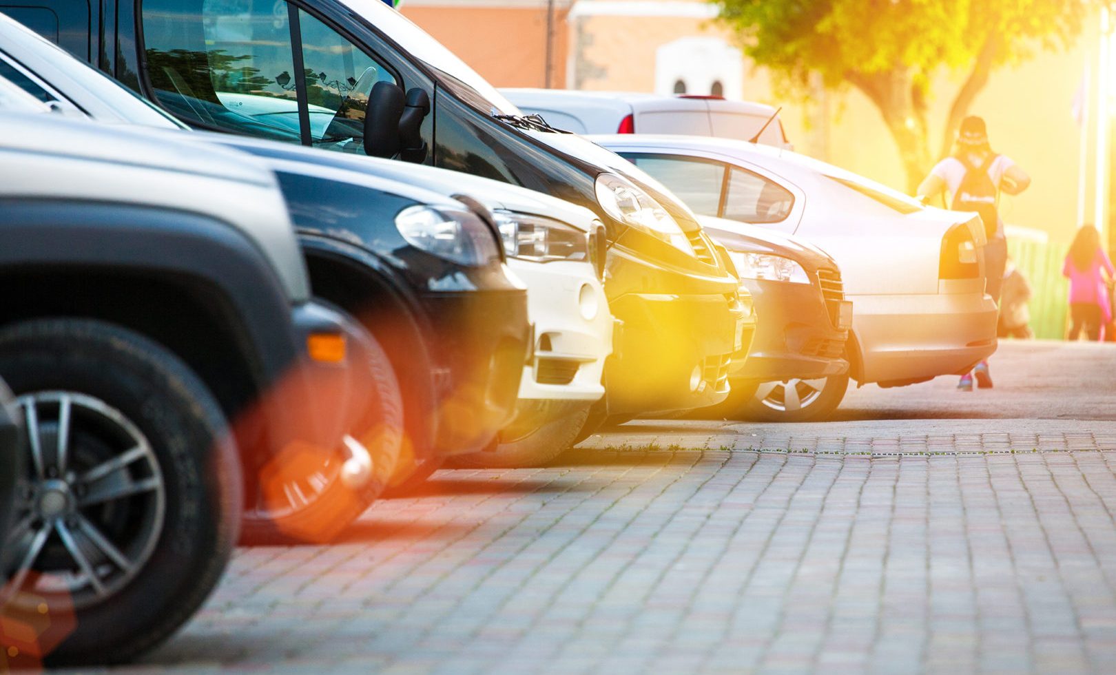 Collegevragen: parkeerdruk in Westlandse centra