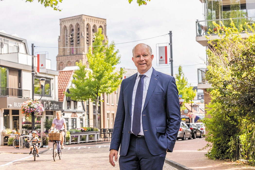 Wethouder Pieter Varekamp van gemeente Westland: Trek als ondernemers in deze turbulente tijd ook zelf aan de bel