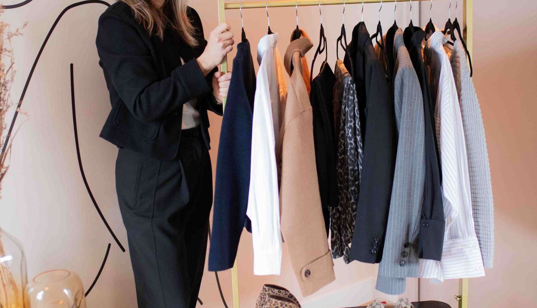 KB Styling brengt rust in je kast en rust in je hoofd: ‘Als je je lekker voelt in je outfit ga je zoveel beter presteren!’
