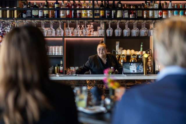 071125wl jurybezoek yta MKB 06