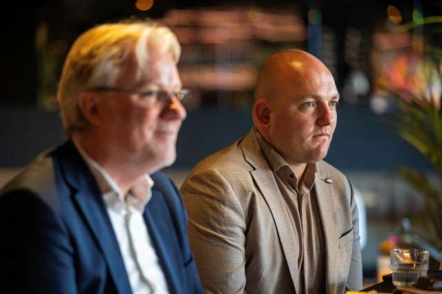 071125wl jurybezoek yta MKB 07