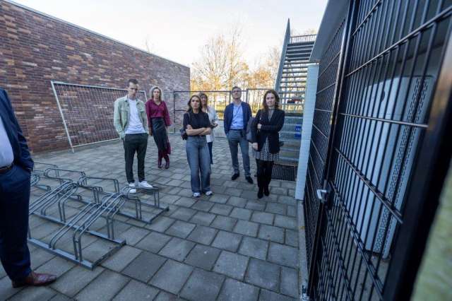 071125wl jurybezoek yta MKB 66