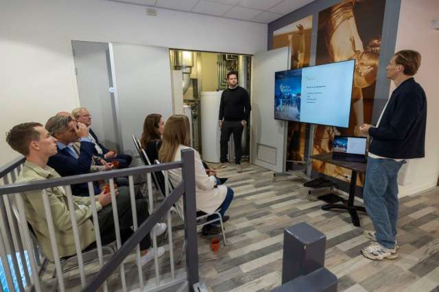 071125wl jurybezoek yta MKB 67