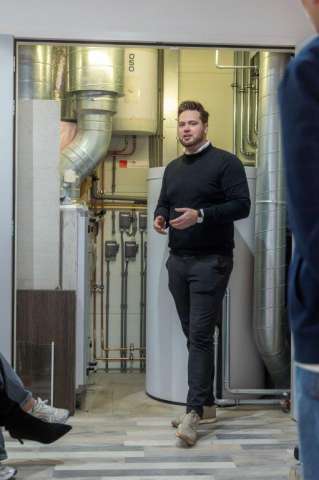 071125wl jurybezoek yta MKB 70