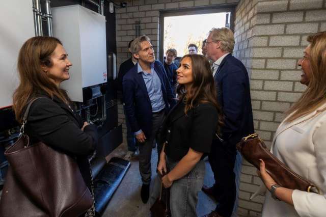 071125wl jurybezoek yta MKB 78