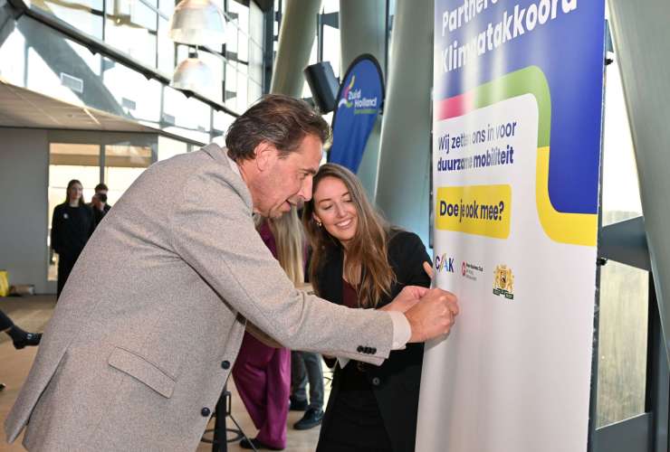 MKB Westland ondertekent intentieverklaring Haags Klimaatakkoord