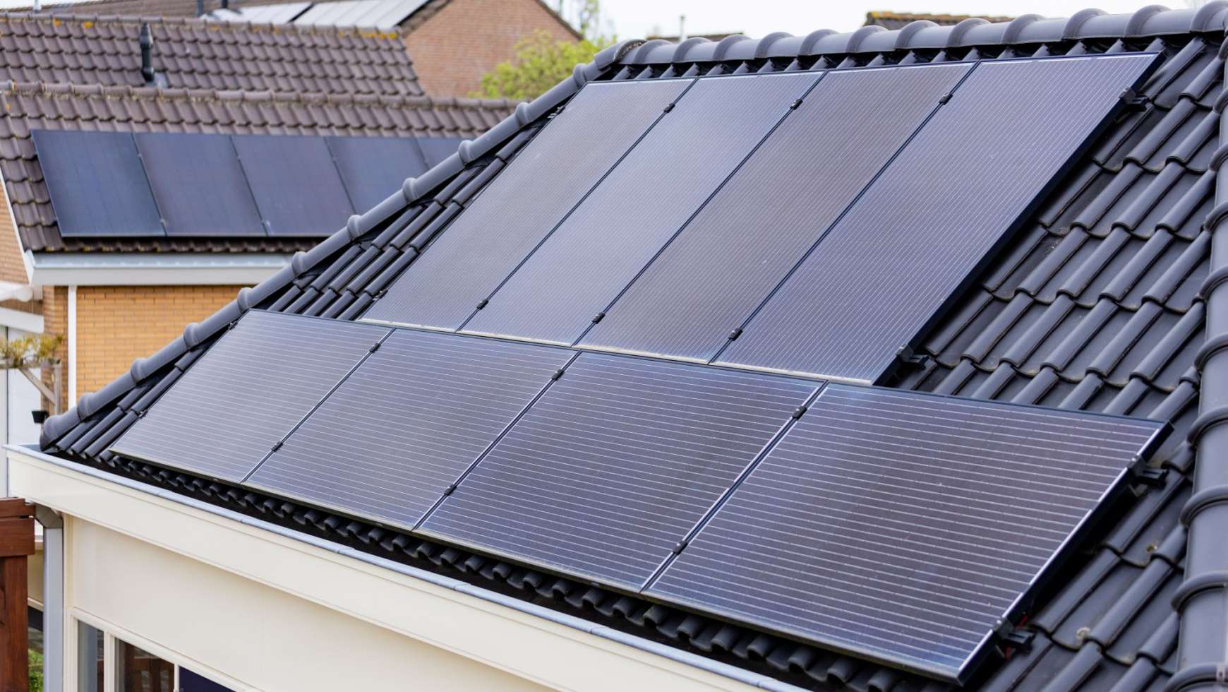 Subsidie voor zonnepanelen op waterbassins en parkeerterreinen